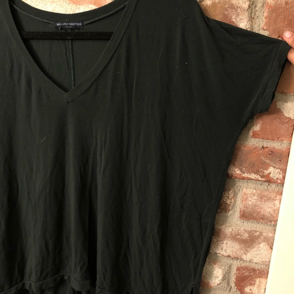 Brandy Melville black tee